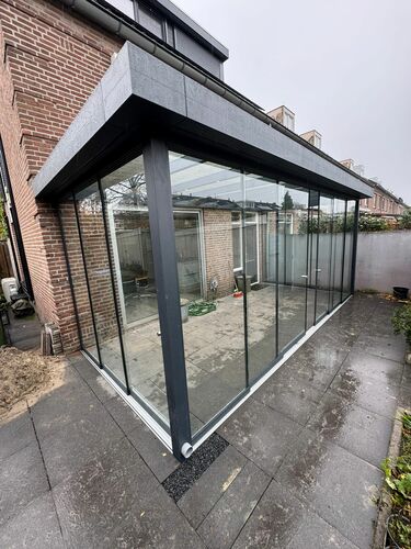 Gerealiseerd Project - Zwarte Flatroof Veranda Den Bosch