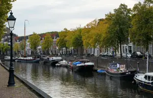 Alexsar Art tuinschilderij smalle haven Den Bosch 130x70cm
