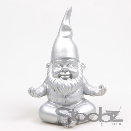 Kabouter yoga 11x14x20cm zilver