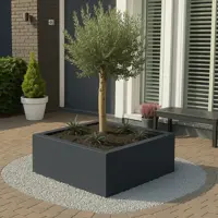 Stalen plantenbakken
